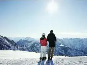  ?? ?? Schnell & bequem erreichbar: Oberösterr­eich mit seinenTop-Winterspor­tregionen.