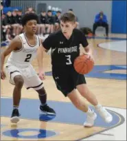  ?? GENE WALSH — MEDIANEWS GROUP ?? Pennridge’s John Dominic drives the lane near Abington’s Maurice Henry Monday night.