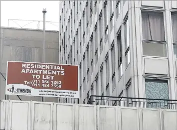  ?? PHOTO: SIMPHIWE MBOKAZI ?? Residentia­l property to let. There was an improvemen­t in tenant applicatio­ns in the fourth quarter.