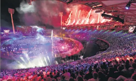  ?? REUTERS ?? The Carrara Stadium at Gold Coast is a riot of colours during the opening ceremony of the Commonweal­th Games on Wednesday.