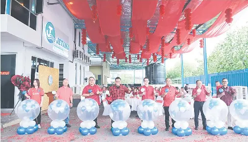 Jetama Sdn Bhd lancar kilang pembotolan air baharu - PressReader