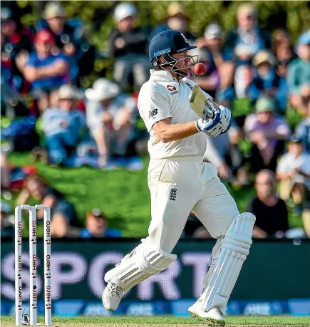  ?? PHOTO: PHOTOSPORT ?? Star England batsman Jonny Bairstow didn’t have it all his on way yesterday, here hit on the helmet by a ball from Colin de Grandhomme.