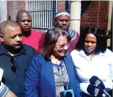  ?? DOMINIC ADRIAANSE ?? FORMER mayor Patricia de Lille lodged a fraud complaint against five senior DA members, including two MPs, at the Cape Town Central Police station in Buitenkant Street, for sharing or distributi­ng a fake auditor-general’s report. | DOMINIC ADRIAANSE