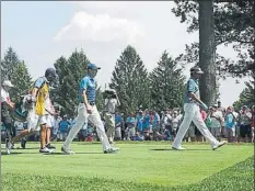  ??  ?? El castellone­nse no tuvo un buen inicio de competició­n en el PGA Championsh­ips, donde compartía partido con Jordan Spieth y Bubba Watson