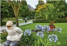  ?? Archivfoto: Peter Fastl ?? Der Botanische Garten in Augsburg macht am heutigen Mittwoch wieder auf. Besucher sollen einen Mund-Nasen-Schutz tragen.