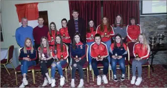  ??  ?? Tinahely’s under-14 team with mentors, Bernard Kinsella, Stefan Breslin and Collette Ging and special guestDenis­Finn.