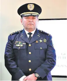  ??  ?? ORBIN ALEXIS GALO MALDONADO Subdirecto­r de Policía Años de servicio: 27 Cargo anterior: Director de Recursos Humanos de la Policía