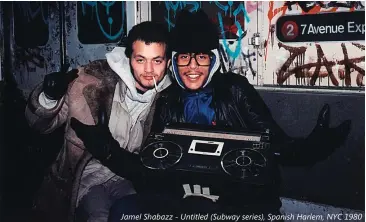  ??  ?? Jamel Shabazz - Untitled (Subway series), Spanish Harlem, NYC 1980