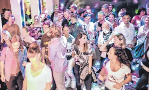  ?? FOTOS: ANDY HEINRICH ?? Rund 2800 Gäste tanzen, singen und feiern bei der 13. Auflage der City of Music.