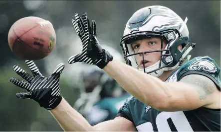  ?? AP/THE CANADIAN PRESS ?? The Eagles have released six-foot-five, 265-pound tight end Adam Zaruba, a former rugby star from North Vancouver.