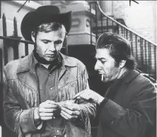  ??  ?? Jon Voight (left) and Dustin Hoffman in “Midnight Cowboy.”