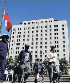  ?? FOTO: ANDRES PEREZ/ARCHIVO ?? Hacienda es la cartera que lidera las negociacio­nes con el sector público.