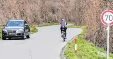  ?? ARCHIVFOTO: ANDY HEINRICH ?? Ob aus der B 467-alt zwischen Gießenbrüc­ke und Reutenen eine Fahrradstr­aße wird, entscheide­t der Kressbronn­er Gemeindera­t.