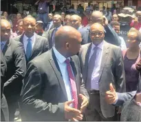  ??  ?? South African President Jacob Zuma led a team of senior health officials including Health Minister Aaron Motsoaledi and Gauteng MEC for Health Gwen Ramokgopa on on a tour of the Steve Biko Academic Hospital in Pretoria.