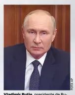  ?? ?? Vladimir Putin, presidente de Rusia, señaló a su homólogo ucraniano como el autor del derrumbe del Puente de Crimea.