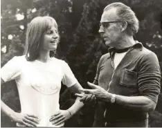  ?? Foto: Wilfried Matzke ?? Augsburgs großes Sprinttale­nt Claudia Steger mit ihrem Vater Max Steger im Olympiajah­r 1976.