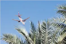  ??  ?? SHARM EL-SHEIKH: A Russian flight leaves the airport in Egypt’s Red Sea resort of Sharm El-Sheikh. —AFP