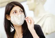  ?? LAPRESSE ?? La sindaca di Roma Virginia Raggi