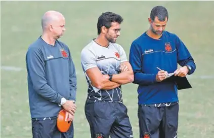  ?? RAFAEL RIBEIRO/VASCO ?? Alberto Valentim ainda não venceu desde que chegou ao Vasco, mas põe fé no futuro do time no Brasileiro