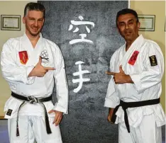  ?? Foto: privat ?? Patrick Ramponi (links) leitet die Jiu‰Jitsu‰Karate‰Schule seit vier Jahren, Ecevit Ca‰ liskan ist seit 30 Jahren dabei.