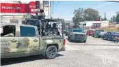 ?? ALEJANDRO TAMAYO U-T ?? Fuerzas especiales del Ejército mexicano se depliegan en Tijuana.