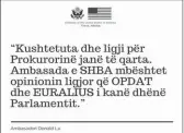  ??  ?? Statusi në Facebook i ambasadori­t Donald Lu