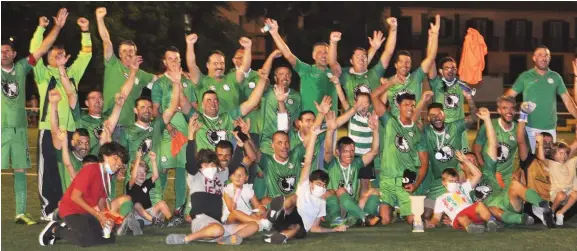  ??  ?? Juventude de Gaula sagrou-se campeão na categoria de +35 anos.