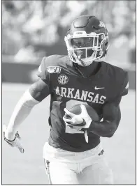  ?? Special to NWA Democrat-Gazette/DAVID J. BEACH ?? Arkansas’ Kamren Curl intecepts a pass late in the second quarter against Portland State.