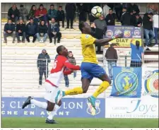  ??  ?? Les Toulonnais, ici Diallo, ont pris de la hauteur et dynamité le rocher monégasque. Parfait avant de défier Marignane-Gignac.