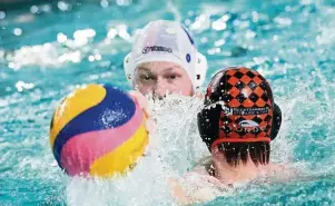  ?? FOTO: JENS KÖNIG ?? Sömmerdas Schwimmhal­le – auch Domizil der Svs-wasserball­er – soll ab dem 20. Juli wieder öffnen.