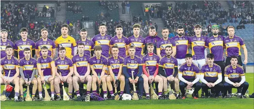  ?? (Photo: Piaras Ó Mídheach/Sportsfile) ?? The St Catherines squad before the AIB GAA Hurling All-Ireland Junior Club Championsh­ip final versus Tullogher-Rosbercon, of Kilkenny at Croke Park, Dublin.