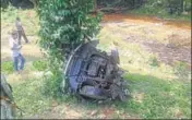  ?? HT PHOTO ?? ■ A part of the vehicle that was ripped apart from the impact of the IED blast.