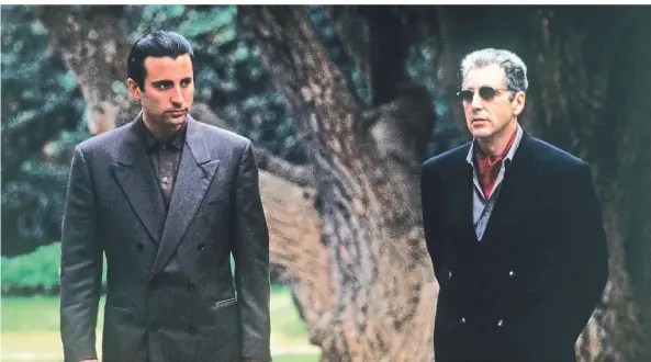  ?? FOTO: DPA ?? Andy Garcia und Al Pacino spielen im letzten Teil der „Godfather“-Trilogie.