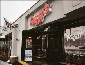  ?? Brian A. Pounds / Hearst Connecticu­t Media file photo ?? The original Vazzy's restaurant on Broadbridg­e Road in Bridgeport.