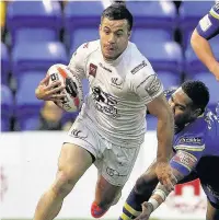  ?? Craig Galloway ?? Corey Thompson opened the scoring for Widnes against Leeds.