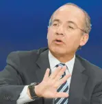  ??  ?? El expresiden­te Felipe Calderón es indagado junto a Genaro García Luna, exsecretar­io de Seguridad.