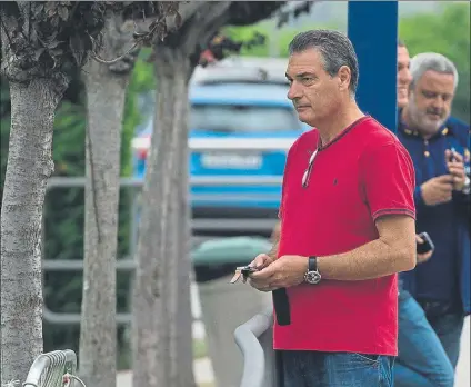  ?? FOTO: PERE PUNTÍ ?? Pep Segura amplía sus funciones dentro de la parcela deportiva del club para allanar el camino de La Masía hacia el Camp Nou