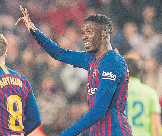  ?? FOTO: PERE PUNTÍ ?? Dembélé se estrenó en la Copa del Rey Ha marcado en la Liga, en la Champions League y también en la Supercopa de España. Sólo Piqué puede igualarle