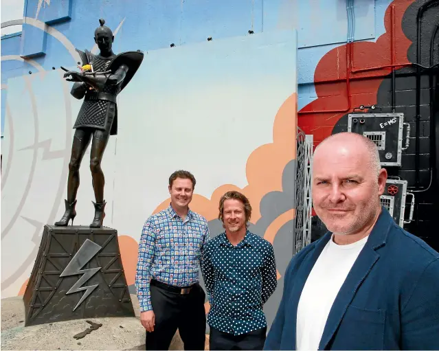  ?? MARK TAYLOR/STUFF ?? Venture capitalist Rob Vickery, foreground, wants to invest about $40m with New Zealand start-up companies. Hamilton-based software specialist­s David Hallett, left, and Jeremy Hughes are investing in the fund.