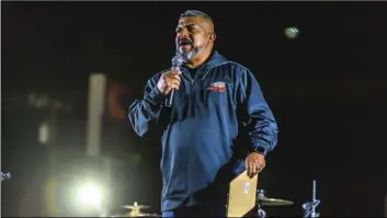  ?? PHOTO VINCENT OSUNA ?? Imperial City Mayor Robert Amparano delivers his State of the City address during the eighth annual Tri-Tip Cook-Off event held Saturday in Imperial.