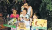  ?? ANUSHREE FADNAVIS/HT PHOTO ?? Residents of Sarojini Nagar and Netaji Nagar protest against the tree felling for the south Delhi redevelopm­ent project on Saturday.