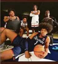  ?? Contribute­d photo / Twitter ?? UConn’s “Fab 5” recruiting class of (front row) Jaylin Stewart and (back row, left to right) Stephon Castle, Jayden Ross, Solomon Ball and Youssouf Singare.