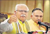  ?? SANJEEV SHARMA/HT ?? Haryana CM Manohar Lal Khattar addressing the media in Chandigarh on Tuesday.