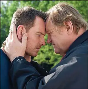  ??  ?? Quand un fils (Michael Fassbender) tient tête à son père (Brendan Gleeson).