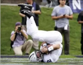  ?? NAM Y. HUH — THE ASSOCIATED PRESS FILE ?? Penn State’s Tommy Stevens catches a touchdown pass during the first half of the Nittany Lions’ 31-7 victory over Northweste­rn Oct. 7.