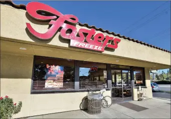  ?? Dan Watson/The Signal ?? Fosters Freeze’s Soledad Canyon Road location is set to close down Oct. 28. The owners of the location will no longer renew the property’s lease. The fast-food establishm­ent has been there for more than 20 years.