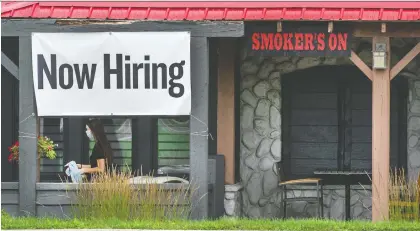  ?? PETER J. THOMPSON FILES ?? The increase in hiring by 154,000 jobs and the drop to six per cent in the jobless rate have exceeded forecaster­s' expectatio­ns. Still, labour shortages are expected to get worse and the near-term outlook is clouded by the Omicron variant and the flooding in B.C.