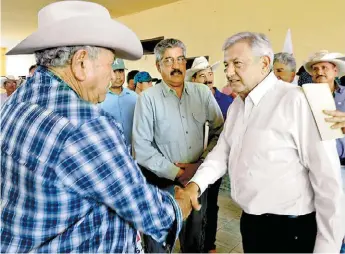  ?? ESPECIAL ?? López Obrador volvió a su condición de predicador, olvidó la política y golpeó a sus aliados.