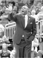  ?? STEPHEN M. DOWELL/STAFF PHOTOGRAPH­ER ?? Coach Leonard Hamilton and the FSU men’s basketball team hope to avenge an earlier loss against Miami today.