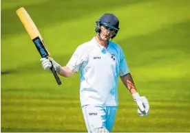  ?? Photo / Paul Taylor, Hawke’s Bay Today ?? Hawke’s Bay batsman Jake Smith brings up his century at the start of day two.